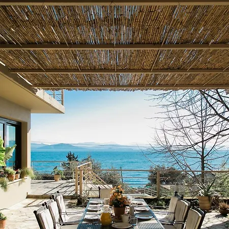 Terra E Mare Seaview With Private Pool & Access Vilă Benitses (Corfu)